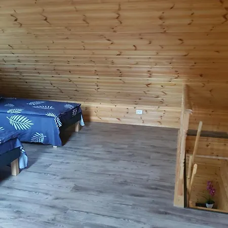 Vaeike-puusmetsa Puhkemaja Semesterbostad *